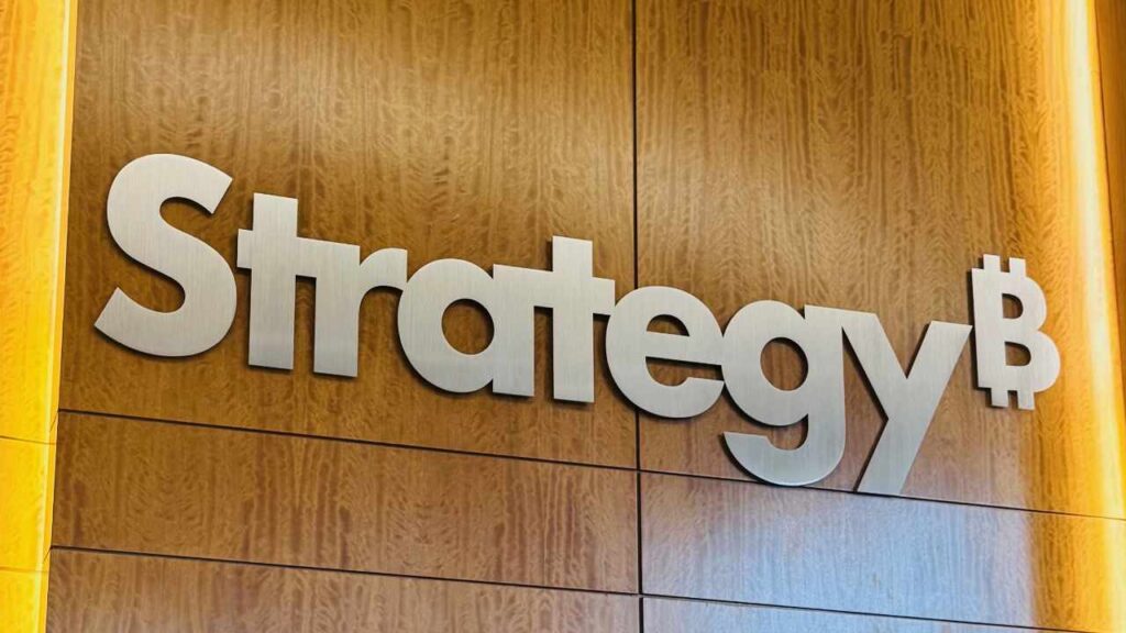 Strategy Reports $670 Million Loss in Q4