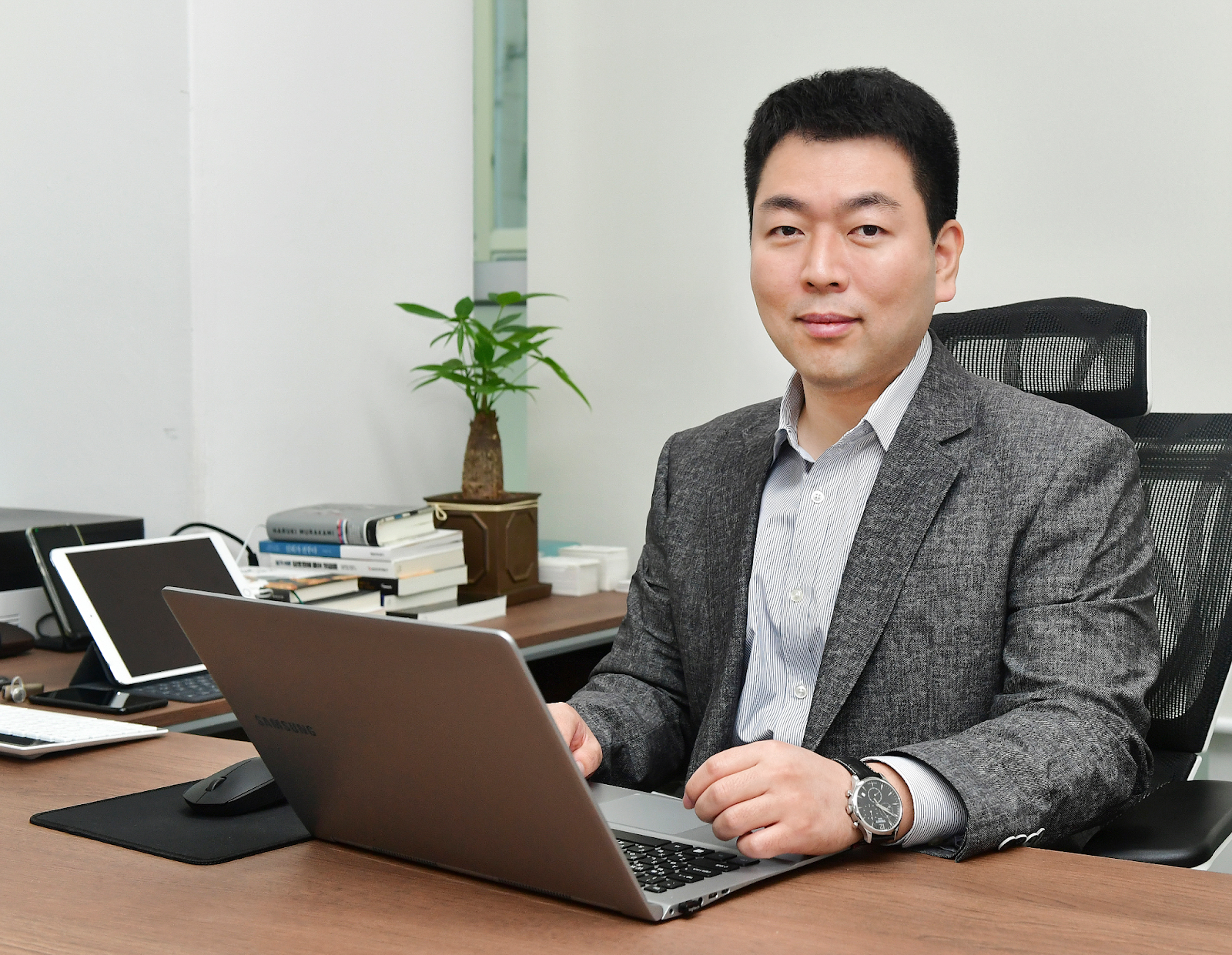 Korean Prosecutors Raid Bithumb Over Ex-CEO’s Alleged Funds Misuse in Property Deal